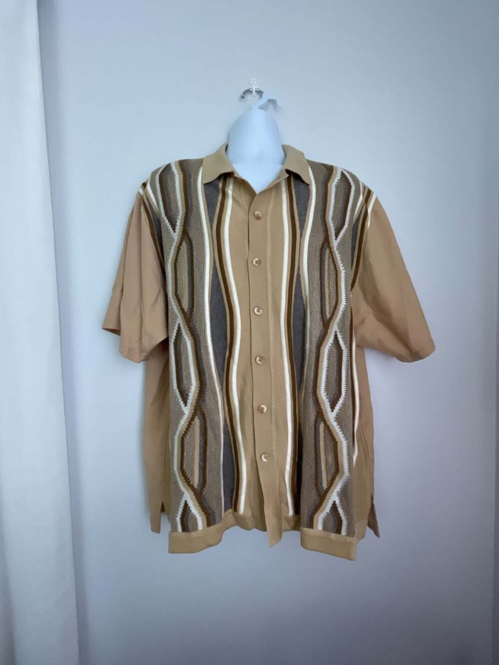 Stacy Adams Men's Tan Geometric Knit Short Sleeve Button-Up Shirt 2XL
Gorpcore